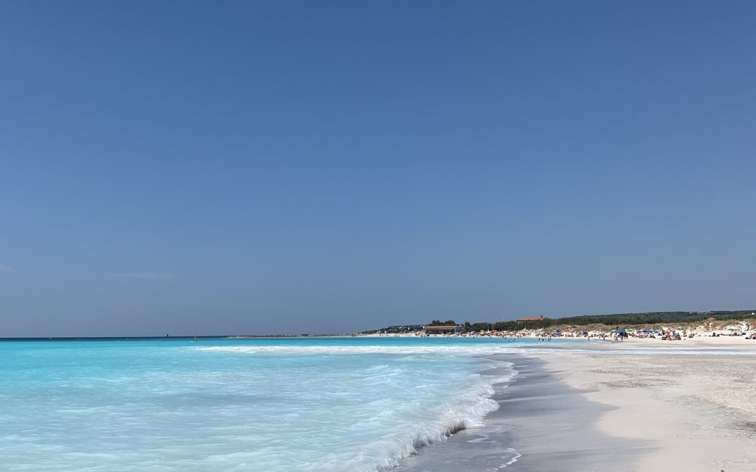 Secret beach with Maldives feels